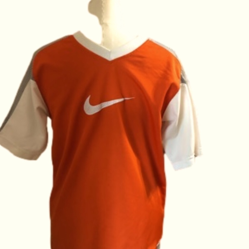 Retro Orange & White V-Neck Tee | Youth XL (M120)